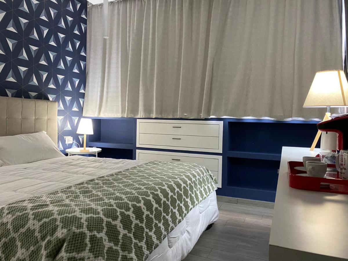 2B Fifteen Floor Suite Napoli Dış mekan fotoğraf