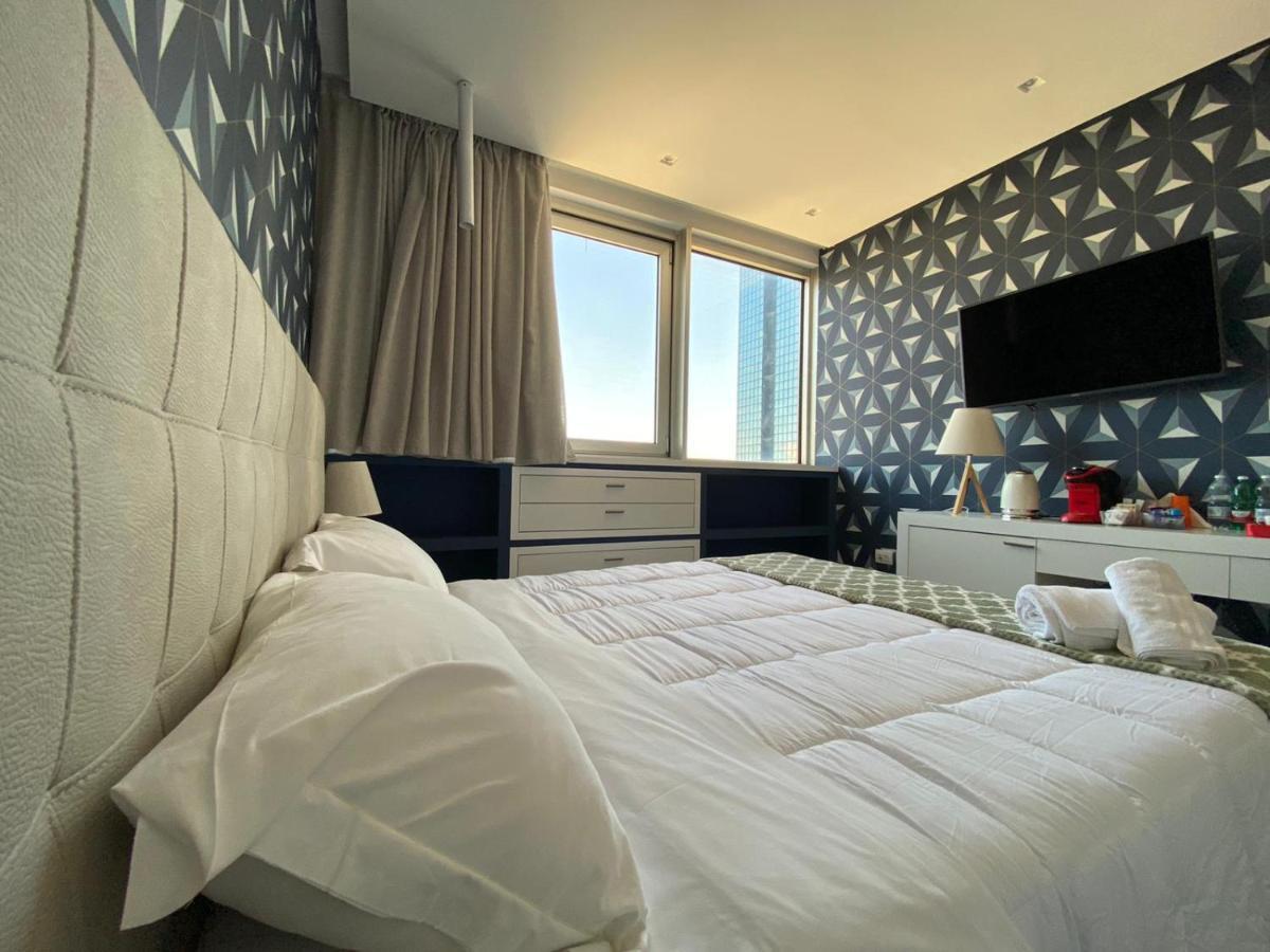 2B Fifteen Floor Suite Napoli Dış mekan fotoğraf