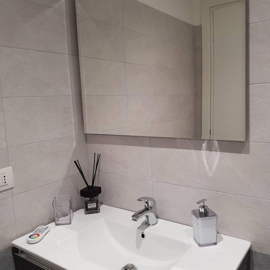 2B Fifteen Floor Suite Napoli Dış mekan fotoğraf